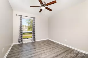 152 Sparrow Ln, Statesville, NC 28625 - Photo 22