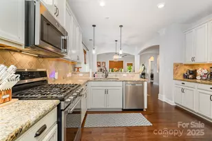 116 Kentmere Ln, Clover, SC 29710 - Photo 10