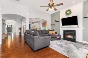 116 Kentmere Ln, Clover, SC 29710 - Photo 4