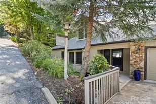 430 Rhododendron Ln, Burnsville, NC 28714 - Photo 2