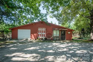 133 Pheasant Ln, Columbus, NC 28722 - Photo 42