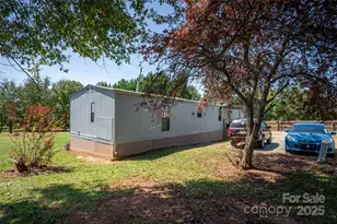 133 Pheasant Ln, Columbus, NC 28722 - Photo 46