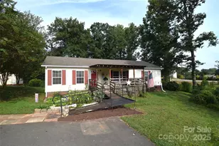 426 Dallas Stanley Hwy, Dallas, NC 28034 - Photo 4