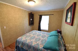 426 Dallas Stanley Hwy, Dallas, NC 28034 - Photo 32