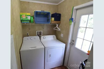 426 Dallas Stanley Highway, Dallas, NC 28034 - Photo 18