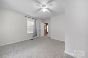 13 Maple Ave, Gastonia, NC 28054 - Photo 10