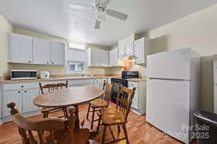 13 Maple Ave, Gastonia, NC 28054 - Photo 22