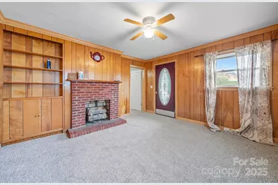 13 Maple Avenue, Gastonia, NC 28054 - Photo 6