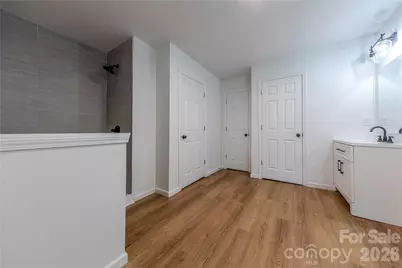 214 E Washington Avenue, Bessemer City, NC 28016 - Photo 32