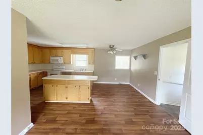 335 Plank Road, Wadesboro, NC 28170 - Photo 6