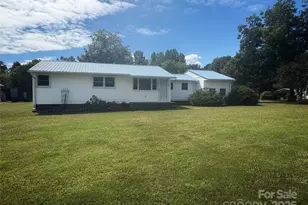 335 Plank Rd, Wadesboro, NC 28170 - Photo 1