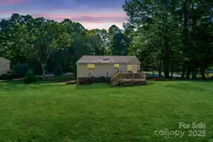 8619 Eaglewind Dr, Charlotte, NC 28212 - Photo 20