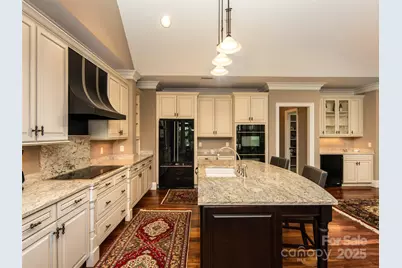 21 Windcliff Drive, Asheville, NC 28803 - Photo 16