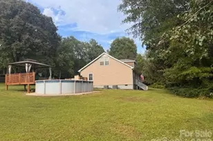 641 Camp Creek Rd, Union Mills, NC 28167 - Photo 6