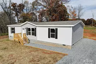 516 Lake Mullis Rd, Harmony, NC 28634 - Photo 12