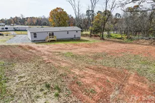 516 Lake Mullis Rd, Harmony, NC 28634 - Photo 28