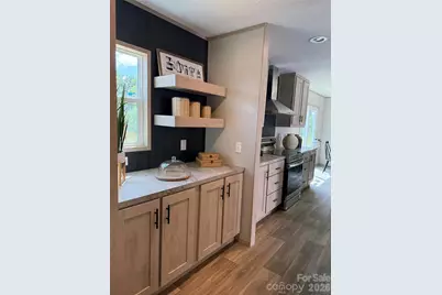 516 Lake Mullis Road, Harmony, NC 28634 - Photo 14