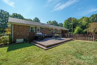 5748 Farmbrook Drive, Charlotte, NC 28210 - Photo 28