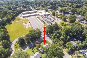 5748 Farmbrook Dr, Charlotte, NC 28210 - Photo 32