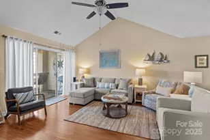 18009 Kings Point Dr, Cornelius, NC 28031 - Photo 18