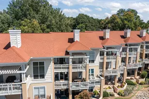 18009 Kings Point Dr, Cornelius, NC 28031 - Photo 36