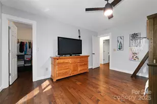 557 Country Clb Ests Dr, Sapphire, NC 28774 - Photo 22