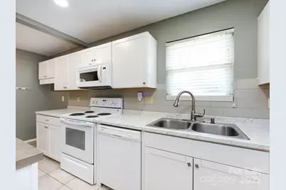 7109 Bisaner Street, Charlotte, NC 28269 - Photo 12