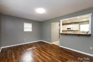 7109 Bisaner St, Charlotte, NC 28269 - Photo 6