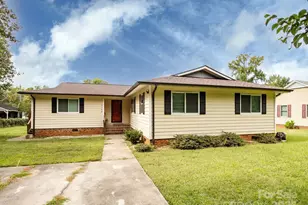 7109 Bisaner St, Charlotte, NC 28269 - Photo 2