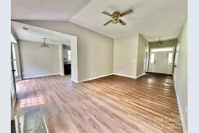 2608 Clarencefield Divide, Charlotte, NC 28216 - Photo 2