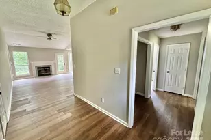 2608 Clarencefield Divide, Charlotte, NC 28216 - Photo 4