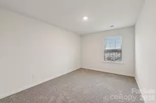 608 13th Ave Dr NE, Hickory, NC 28601 - Photo 16