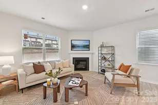 608 13th Ave Dr NE, Hickory, NC 28601 - Photo 8