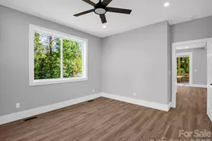 1 Pinnacle Vw Rd, Asheville, NC 28803 - Photo 10