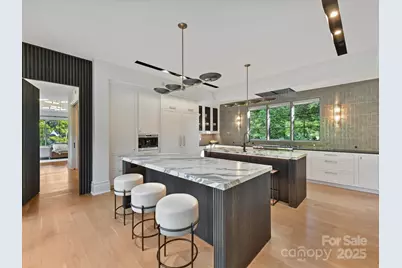 1840 Sharon Lane, Charlotte, NC 28211 - Photo 10