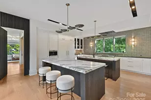 1840 Sharon Ln, Charlotte, NC 28211 - Photo 10