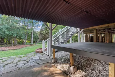 220 35th Avenue NE, Hickory, NC 28601 - Photo 36