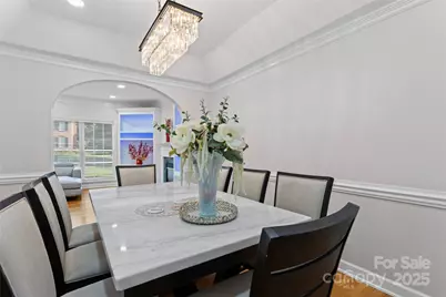 220 35th Avenue NE, Hickory, NC 28601 - Photo 12