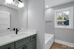 3 Pinnacle Vw Rd, Asheville, NC 28803 - Photo 14