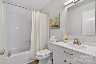 430 Queens Rd, Charlotte, NC 28207 - Photo 18