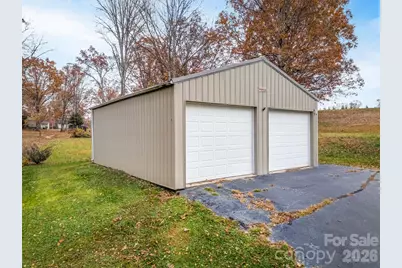 605 Dana Road, Hendersonville, NC 28792 - Photo 6