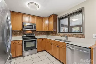 605 Dana Rd, Hendersonville, NC 28792 - Photo 16