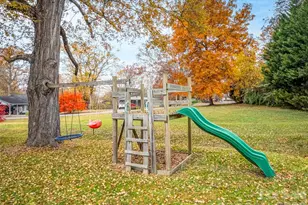 605 Dana Rd, Hendersonville, NC 28792 - Photo 8