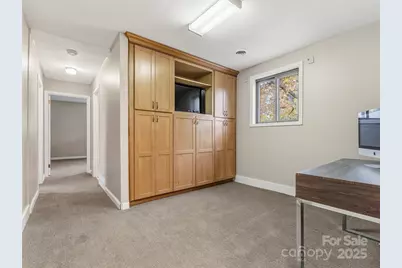 605 Dana Road, Hendersonville, NC 28792 - Photo 22