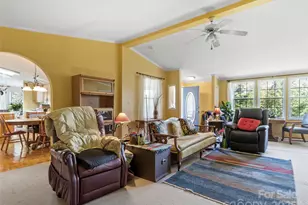 35 Mountaineer Ln, Burnsville, NC 28714 - Photo 12