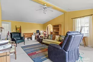 35 Mountaineer Ln, Burnsville, NC 28714 - Photo 10