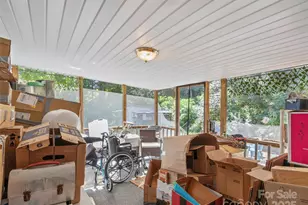 35 Mountaineer Ln, Burnsville, NC 28714 - Photo 30