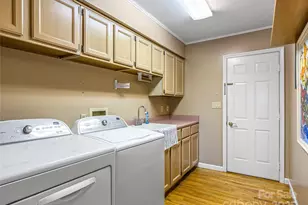 811 Sunlight Ridge, Hendersonville, NC 29792 - Photo 22