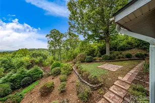 811 Sunlight Ridge, Hendersonville, NC 29792 - Photo 30