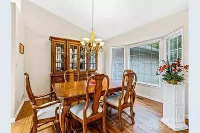 811 Sunlight Ridge, Hendersonville, NC 29792 - Photo 10